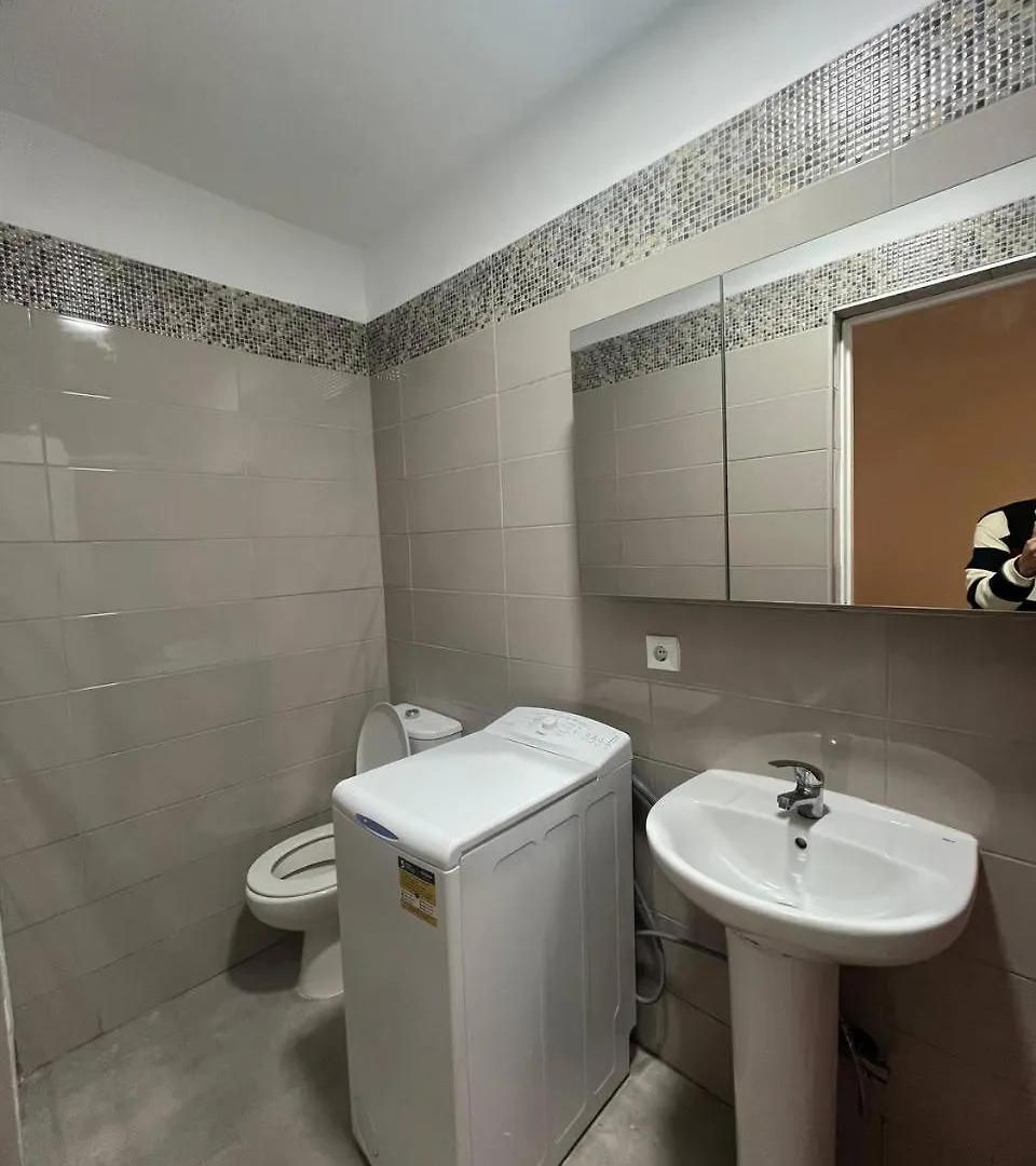 דירות אדחה Local 5 Puerto Colon